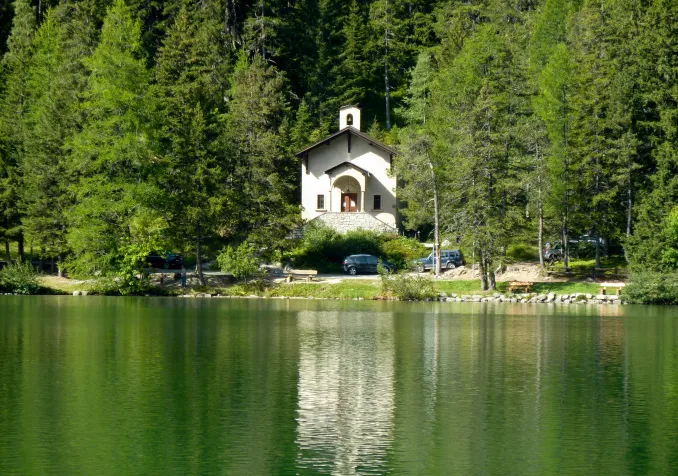 Chapelle des Arolles, Champex-Lac (©Sabine Pétermann-Burnat)
